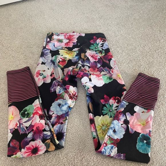 Old navy active floral stripe pants size S - Picture 5 of 11